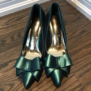 Aura Green Heels